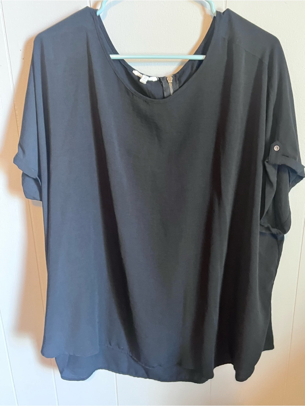 Ann Taylor Black Short Sleeve Round-Neck Blouse